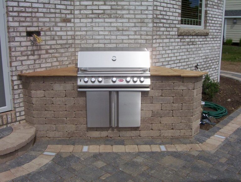 Outdoor Fire Pits and Grills Project 1