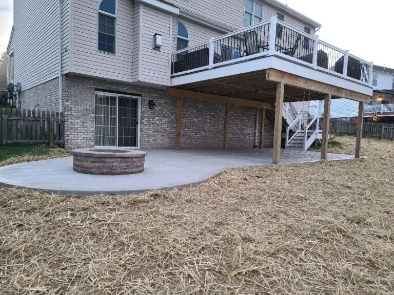 Outdoor Fire Pits and Grills